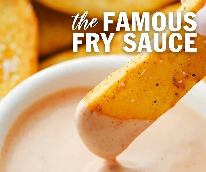 Delicious fry sauce served with crispy fries in a dipping bowl.