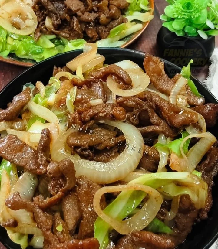 Delicious Pork Pigar-Pigar dish served with fresh vegetables