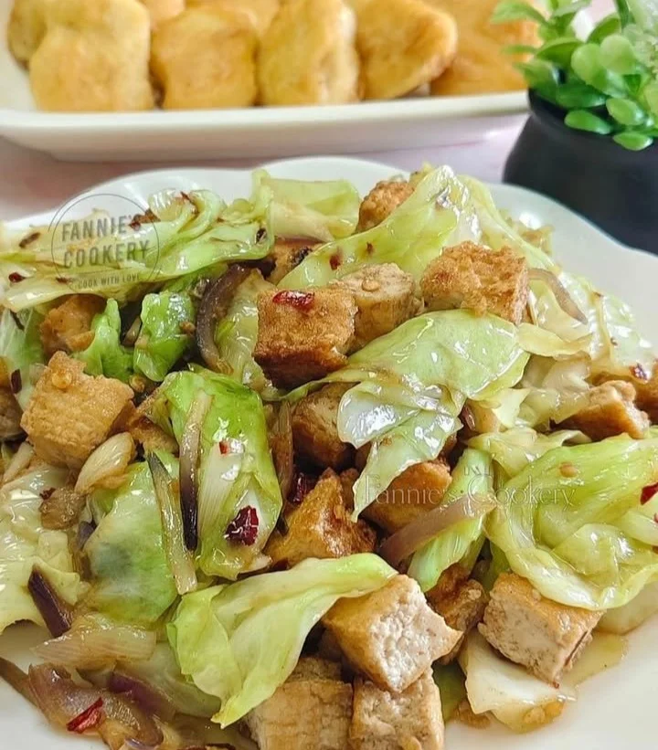 Stir-fried extra spicy tofu and cabbage served in a bowl