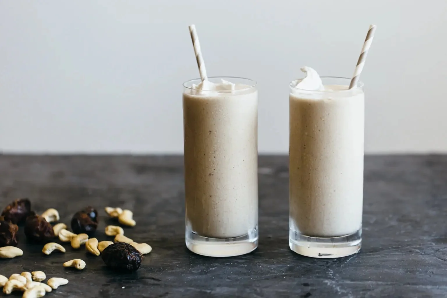 Vegan cashew date shake recipe made with dates and cashews